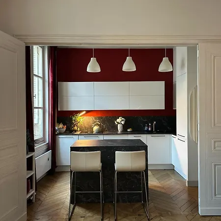 Serenite 4 P Historic Normandy District