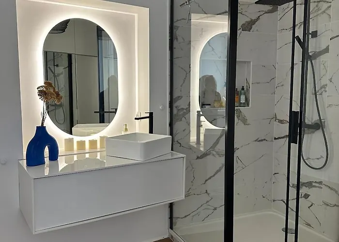 Serenite 4 P Historic Normandy District Διαμέρισμα *